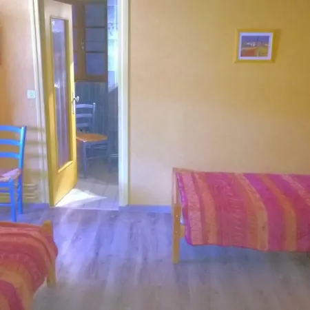 Isatis בנרס-דה-ביגור