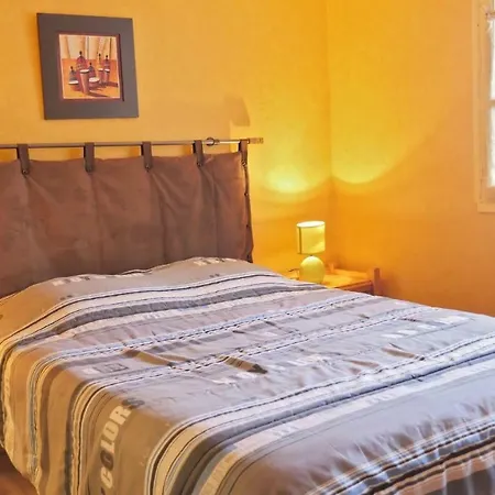 Isatis דירה בנרס-דה-ביגור